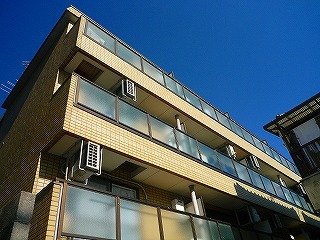 高槻市賃貸マンション サンペリエ出丸 外観.jpg