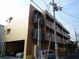 オークハウス 外観.jpg