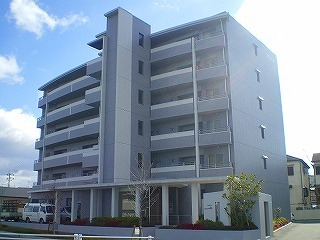 高槻市賃貸マンション ルミナスベガ 外観写真.jpg