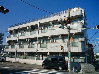 高槻市賃貸マンション ロンシャン 外観写真.jpg