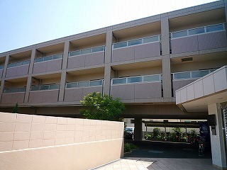 高槻市賃貸マンション グランベージュ大手町 外観.jpg
