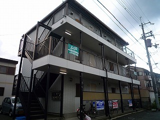 高槻市賃貸マンション 吉田ハイツU 外観.jpg