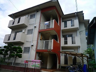 高槻市賃貸マンション 摂津ハイツ 外観.jpg