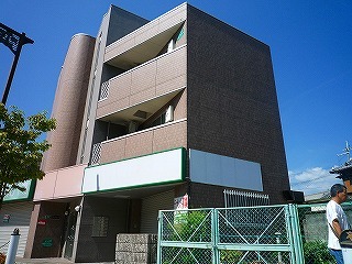高槻市賃貸マンション 保田マンション 外観.jpg
